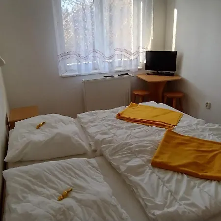 Apartmán Hannah - Relax Dom Pod Orechom - 2i Rodinne So Zdielanou Kuchynou