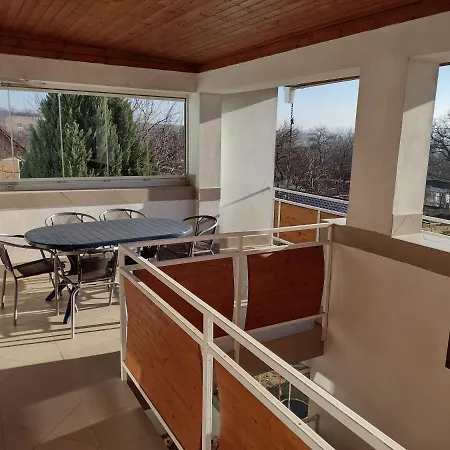 Apartmán Hannah - Relax Dom Pod Orechom - 2i Rodinne So Zdielanou Kuchynou *