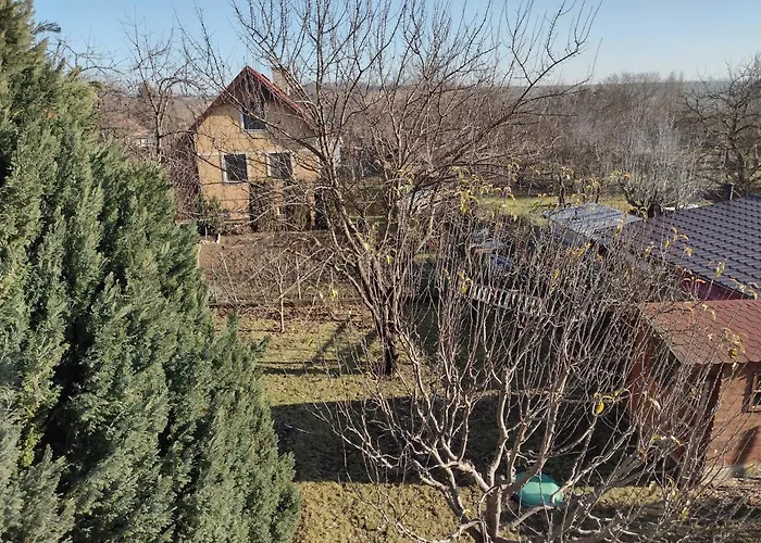 Hannah - Relax Dom Pod Orechom - 2i Rodinne So Zdielanou Kuchynou * Trávnica