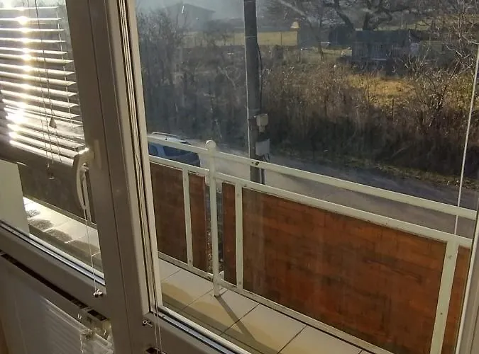 Hannah - Relax Dom Pod Orechom - 2i Rodinné štúdio So Zdieľanou Kuchyňou Trávnica