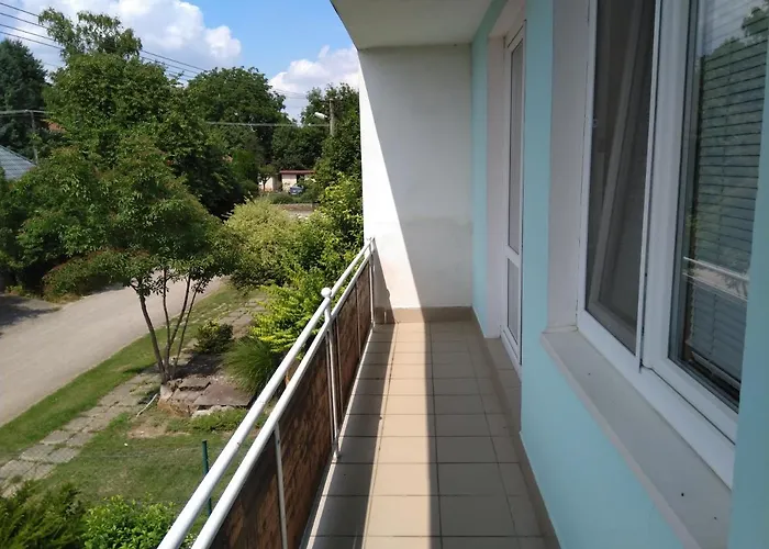 Hannah - Relax Dom Pod Orechom - 2i Rodinne So Zdielanou Kuchynou Lejlighed *